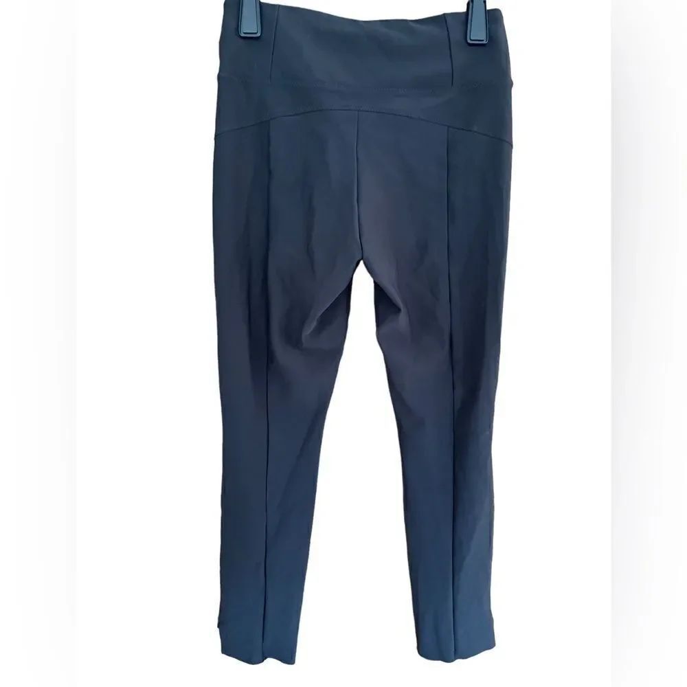 Athleta Stellar Crop Pants, black, size Small - Picture 6 of 7
